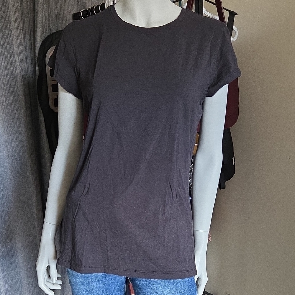 Aritzia The Group Babaton Black Super Soft Fitted Short Sleeve Tee